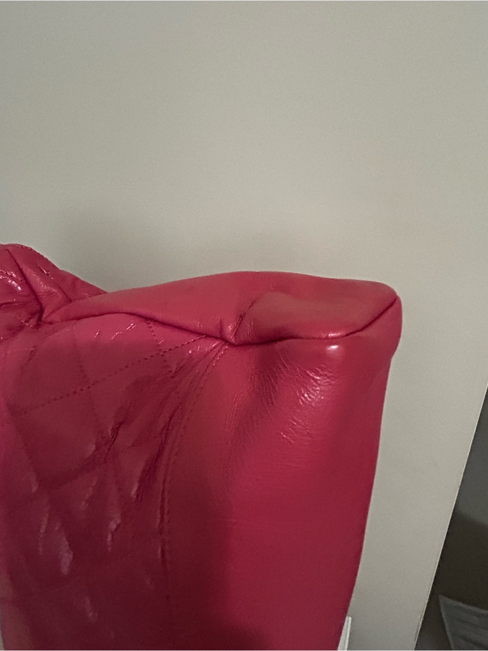 CHANEL Hot Pink Quilted Leather - Picture 9 of 16